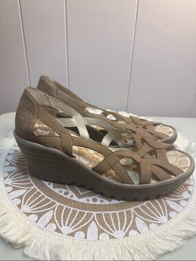 FLY LONDON Women's Strappy Wedge Heel Sandals YADI Peep Toe Tan LEATHER Size 40